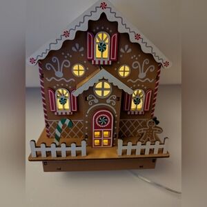 Light Up Gingerbread House